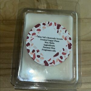 ￼ Frosted Sugar Plum 1 Pack Wax Melts Miss Val’s Heavenly Scent